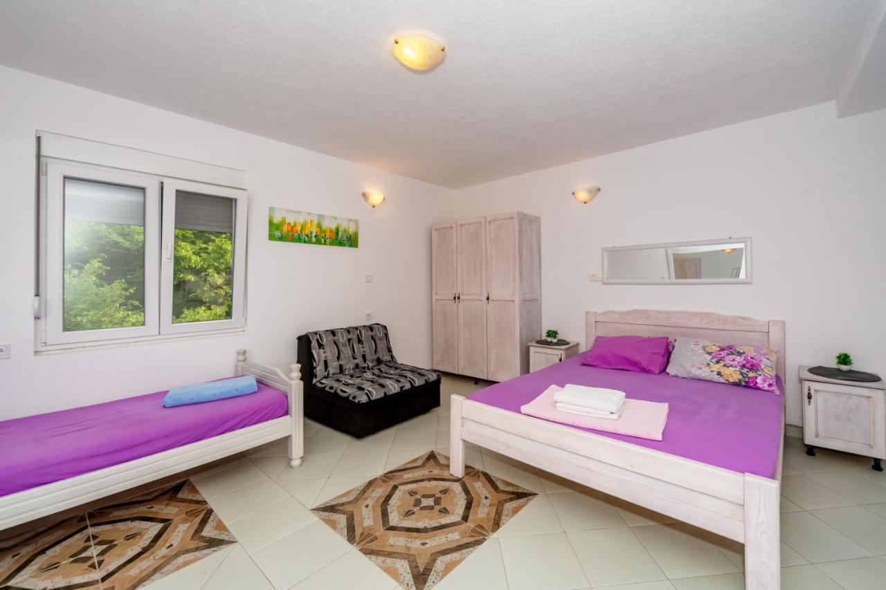 Apartmani Lira Sutomore Zewnętrze zdjęcie