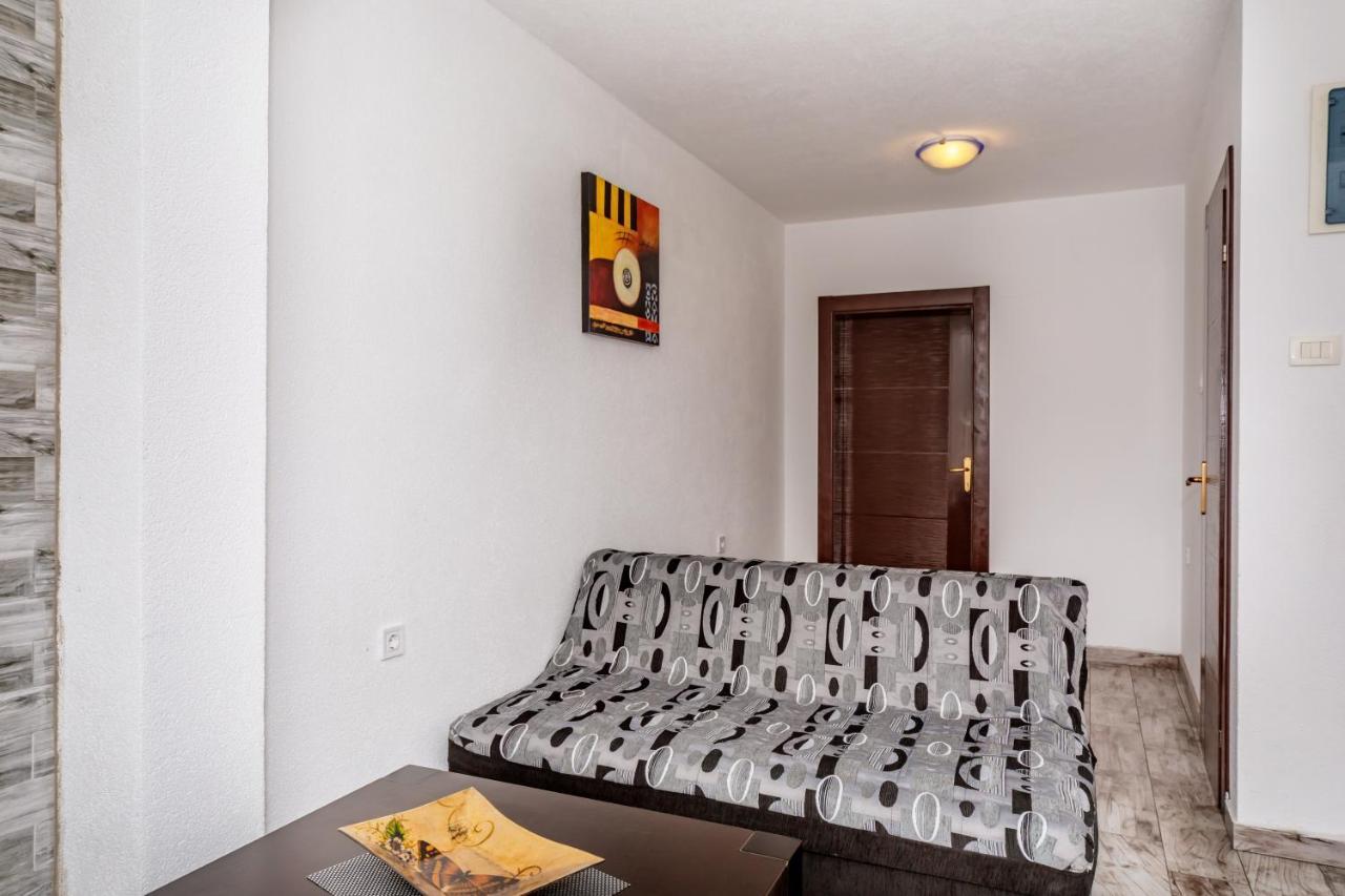 Apartmani Lira Sutomore Zewnętrze zdjęcie