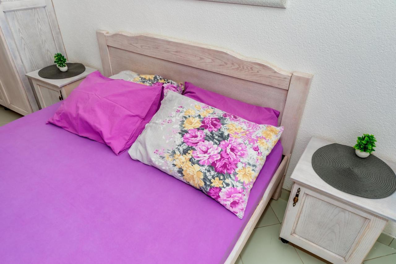 Apartmani Lira Sutomore Zewnętrze zdjęcie