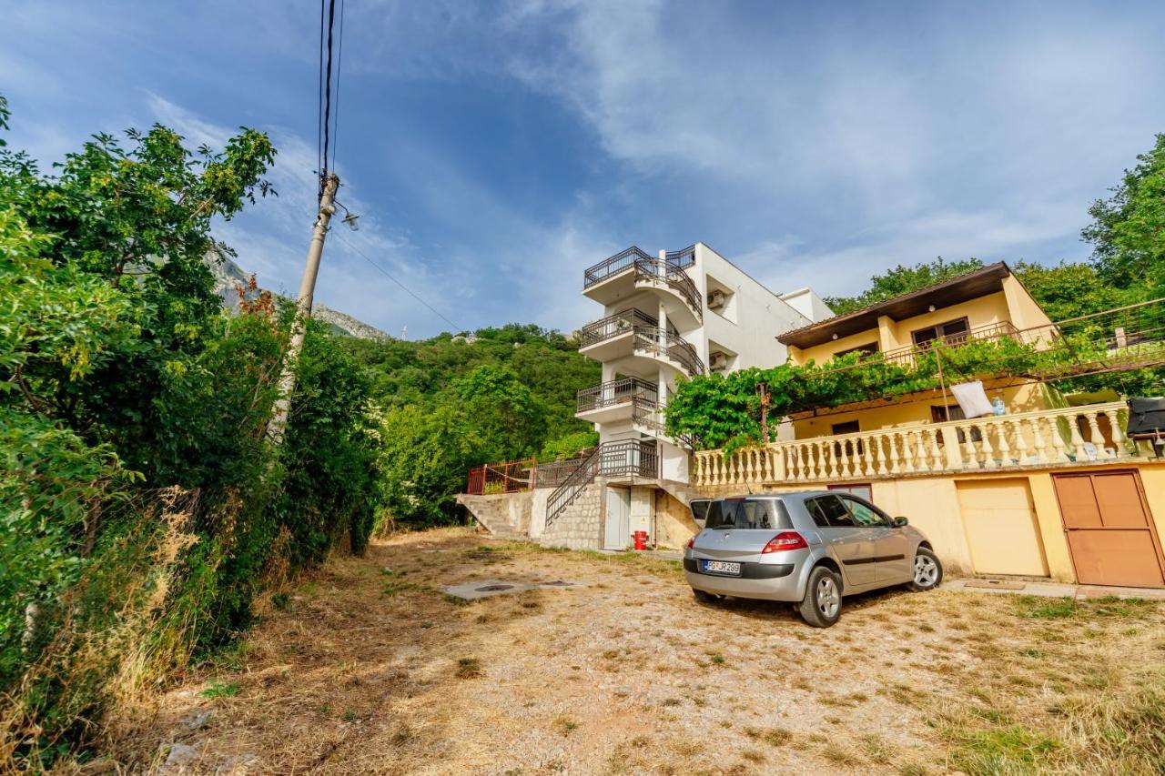 Apartmani Lira Sutomore Zewnętrze zdjęcie